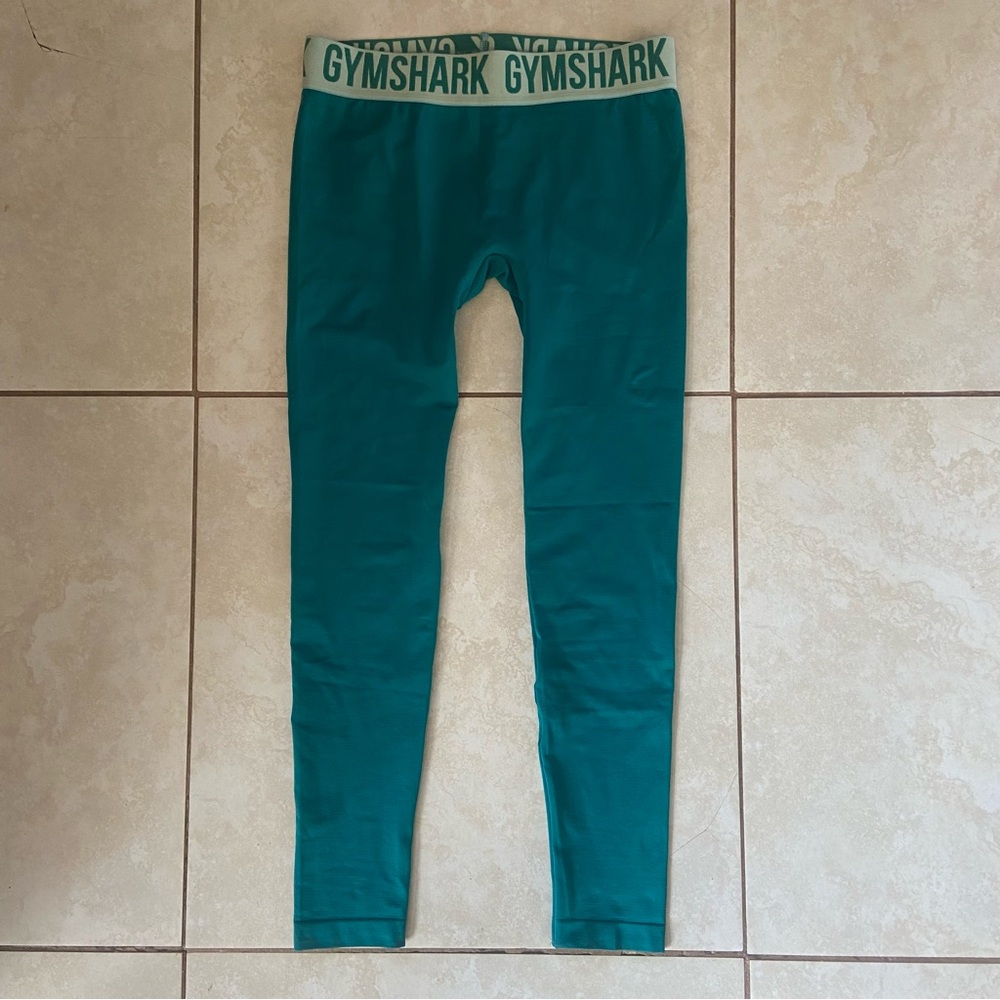 Gymshark Teal Leggings with Wide Waistband and Textured Fabric